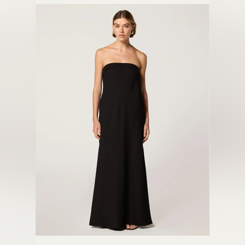 Black Strapless Sleeveless Gown For Cocktail